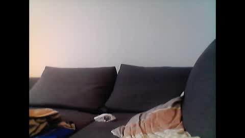 hubikush22 online show from February 21, 2026, 2:29 pm