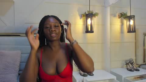 Snapshot of huddah_cam chatting on January 20, 2025, 11:35 am huddah online show from January 20, 2025, 11:35 am
