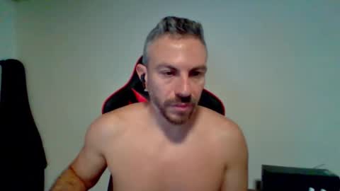 huge__cumshot online show from September 30, 2025, 2:44 pm