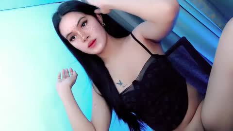 Yhanie online show from May 24, 2026, 12:04 am