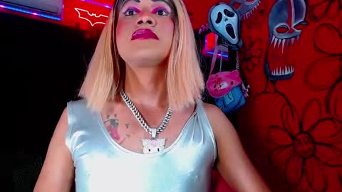 Danezka online show from March 17, 2026, 7:12 am