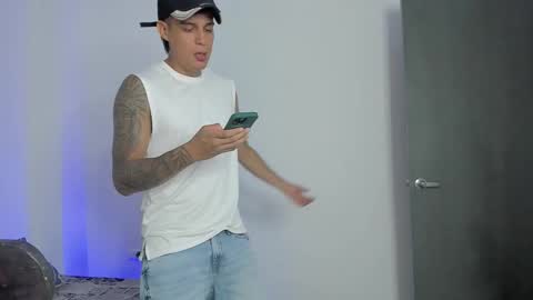 Hugo online show from September 16, 2025, 6:31 pm