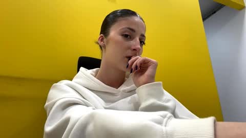 Snapshot of huiruedas chatting on March 25, 2026, 3:40 pm Alice online show from March 25, 2026, 3:40 pm