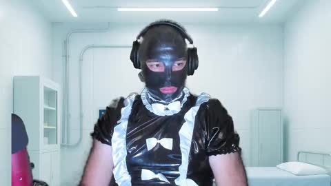 Snapshot of humandr0id chatting on November 21, 2025, 7:34 pm Humandroid online show from November 21, 2025, 7:34 pm