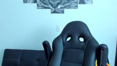 Eli online show from February 11, 2025, 1:10 am