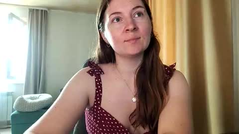 Snapshot of humpygrey chatting on June 2, 2026, 5:42 am HumpyGrey online show from June 2, 2026, 5:42 am