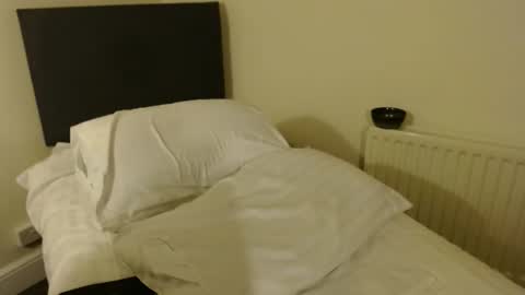 hung1mike online show from October 11, 2025, 11:03 pm