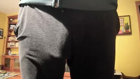 Big uncut cock dripping online show from December 21, 2024, 12:20 am