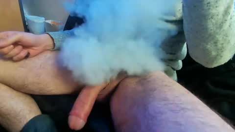 stevenishung online show from January 5, 2025, 12:42 pm