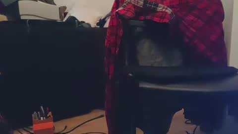 stevenishung online show from April 12, 2026, 2:55 pm