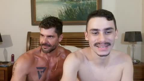 hungcaique online show from June 10, 2026, 9:14 pm
