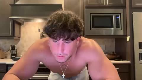 hungkingg22 online show from October 15, 2025, 5:13 pm