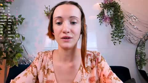 Kitty online show from December 9, 2024, 9:49 am