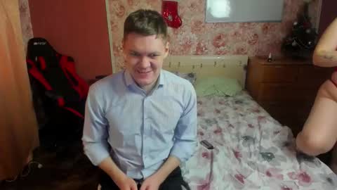 Snapshot of hungrybunny999 chatting on December 23, 2025, 8:01 am Nancy and Robert online show from December 23, 2025, 8:01 am