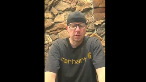 Snapshot of hungsingledad79 chatting on February 13, 2025, 10:02 am HuingsingleDad79 online show from February 13, 2025, 10:02 am