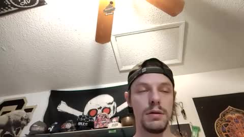 hungtxcock92 online show from February 3, 2025, 12:47 pm