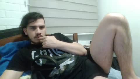Snapshot of hungweeb chatting on January 27, 2025, 3:47 am Rod online show from January 27, 2025, 3:47 am