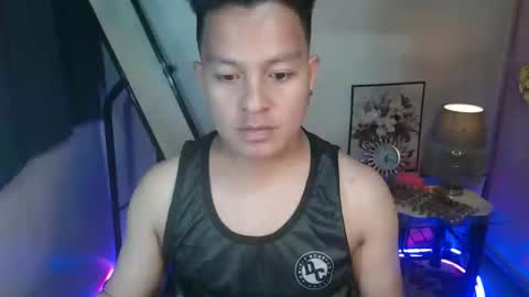 Snapshot of hunk_danny chatting on March 2, 2025, 8:29 pm hunk_danny online show from March 2, 2025, 8:29 pm