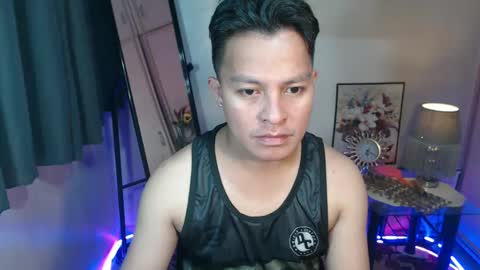 Snapshot of hunk_danny chatting on March 8, 2025, 12:30 pm hunk_danny online show from March 8, 2025, 12:30 pm