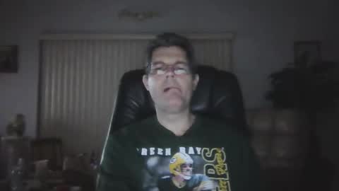 Snapshot of hunkmasclefad458 chatting on March 16, 2026, 4:18 am hunkmasclefad458 online show from March 16, 2026, 4:18 am