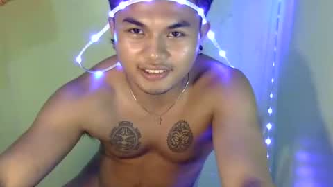 hunkyzeus online show from October 21, 2025, 7:03 pm