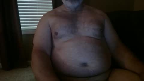 huntermark1 online show from April 21, 2026, 1:06 pm