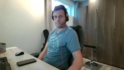 hurley7890 online show from September 24, 2025, 3:48 pm