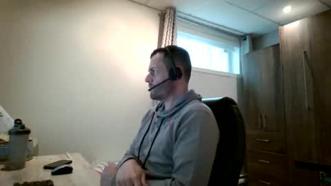 hurley7890 online show from May 20, 2026, 2:23 pm