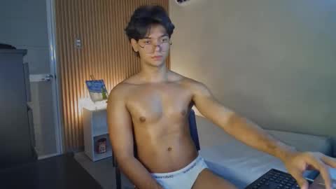 husband_xxx online show from February 20, 2026, 5:15 am