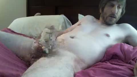 Snapshot of husbandmaterial_xxx chatting on December 3, 2025, 9:13 pm husbandmaterial_xxx online show from December 3, 2025, 9:13 pm