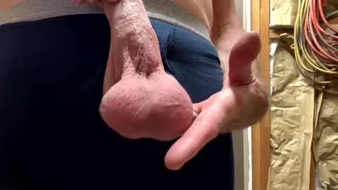 huskey300 online show from October 22, 2025, 9:58 pm