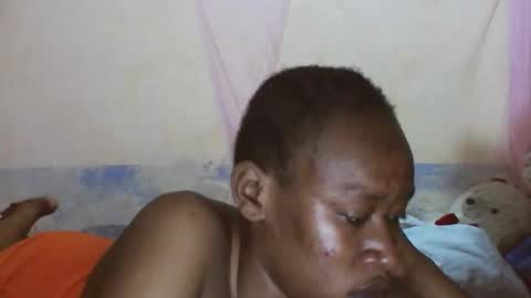 Snapshot of husna_ommy chatting on February 27, 2026, 8:25 am Husna online show from February 27, 2026, 8:25 am