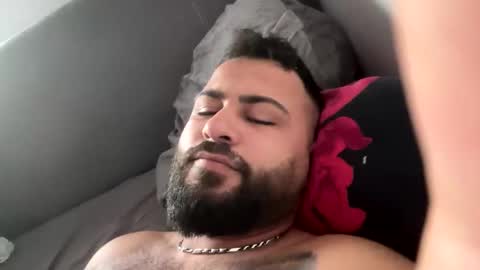 Snapshot of hut6969 chatting on October 27, 2025, 9:46 am hut6969 online show from October 27, 2025, 9:46 am