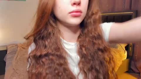 Snapshot of hwadwellingham chatting on April 20, 2026, 7:00 am Lily online show from April 20, 2026, 7:00 am