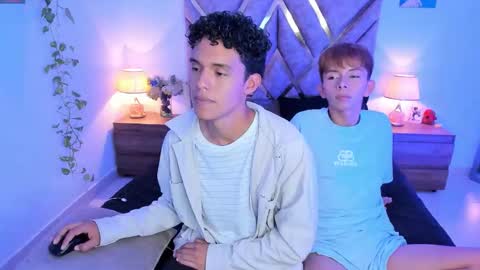 Son Hyunjin online show from November 5, 2025, 7:03 pm