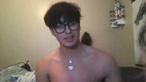 hyunluv online show from September 11, 2025, 6:46 am