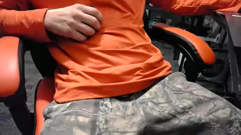 Snapshot of i_am_only_human chatting on December 1, 2024, 4:29 pm lucifer online show from December 1, 2024, 4:29 pm