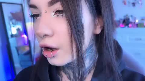 Snapshot of i_died_again chatting on February 1, 2026, 9:08 am Asya online show from February 1, 2026, 9:08 am