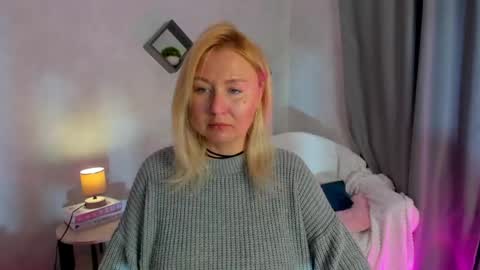 Snapshot of i_will_wake_u_up chatting on April 28, 2026, 4:28 am Samanta online show from April 28, 2026, 4:28 am