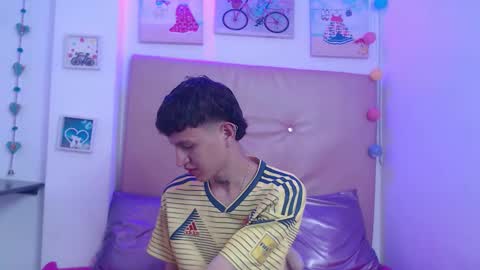 iam_lukas__ online show from January 14, 2026, 2:23 pm