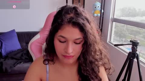 On instagram Imm  NikkiHelp me reach 100 likes online show from February 9, 2026, 8:35 pm