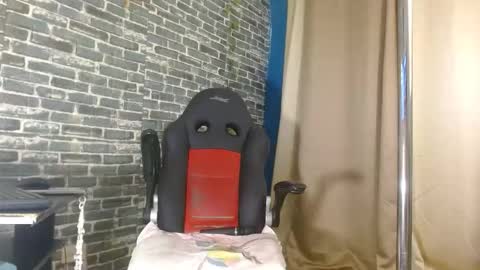 Samy online show from March 12, 2026, 11:38 am