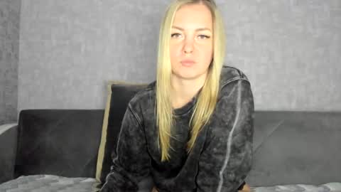 Snapshot of iam_venus chatting on March 3, 2025, 2:26 pm Venus online show from March 3, 2025, 2:26 pm