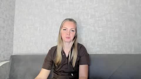 Snapshot of iam_venus chatting on October 12, 2025, 4:33 am Venus online show from October 12, 2025, 4:33 am
