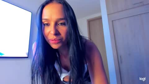 iam_your_fantasy online show from June 1, 2026, 2:13 am