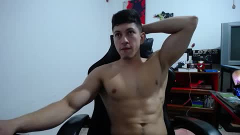 iam_yourbabyprincess_xd online show from March 8, 2026, 5:44 am