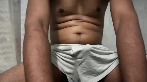 Snapshot of iambored91 chatting on November 16, 2025, 8:09 am Bully online show from November 16, 2025, 8:09 am