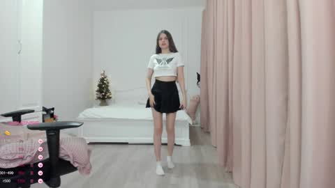 Snapshot of iamcassidy chatting on December 21, 2024, 8:32 pm Cassie STREAMS HERE EVERYDAY online show from December 21, 2024, 8:32 pm