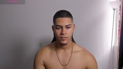 Dylan  independent model  online show from February 12, 2026, 12:00 pm