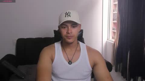 Dylan  independent model  online show from March 23, 2026, 2:43 pm